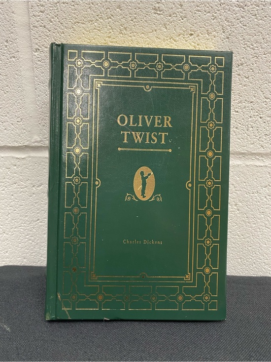 Other - Charles Dickens Oliver Twist Collectible Green Hardcover | Gilt Edges